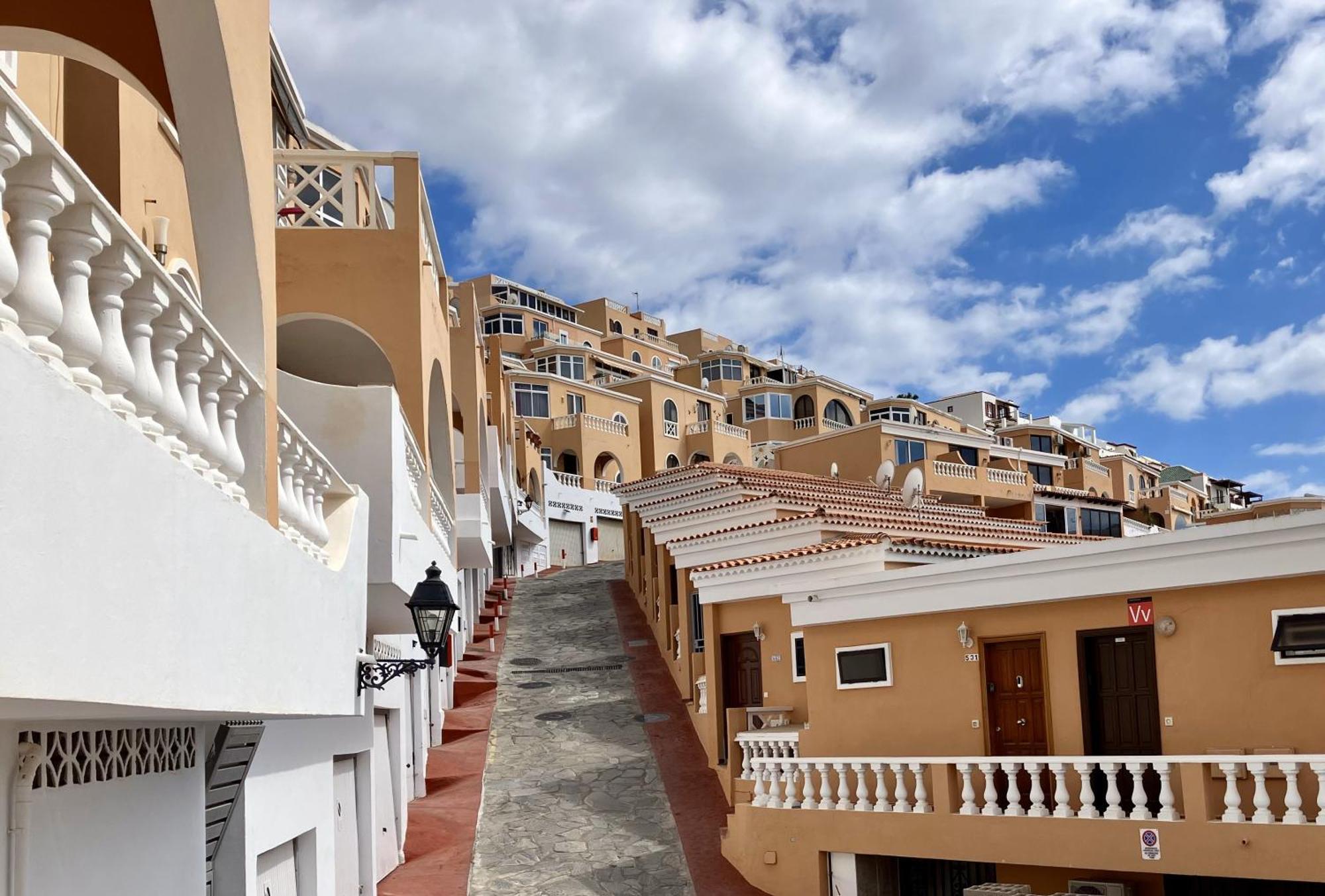 Costa Adeje - Modern Apartment With Terrace Views Of Ocean & Sunset エクステリア 写真