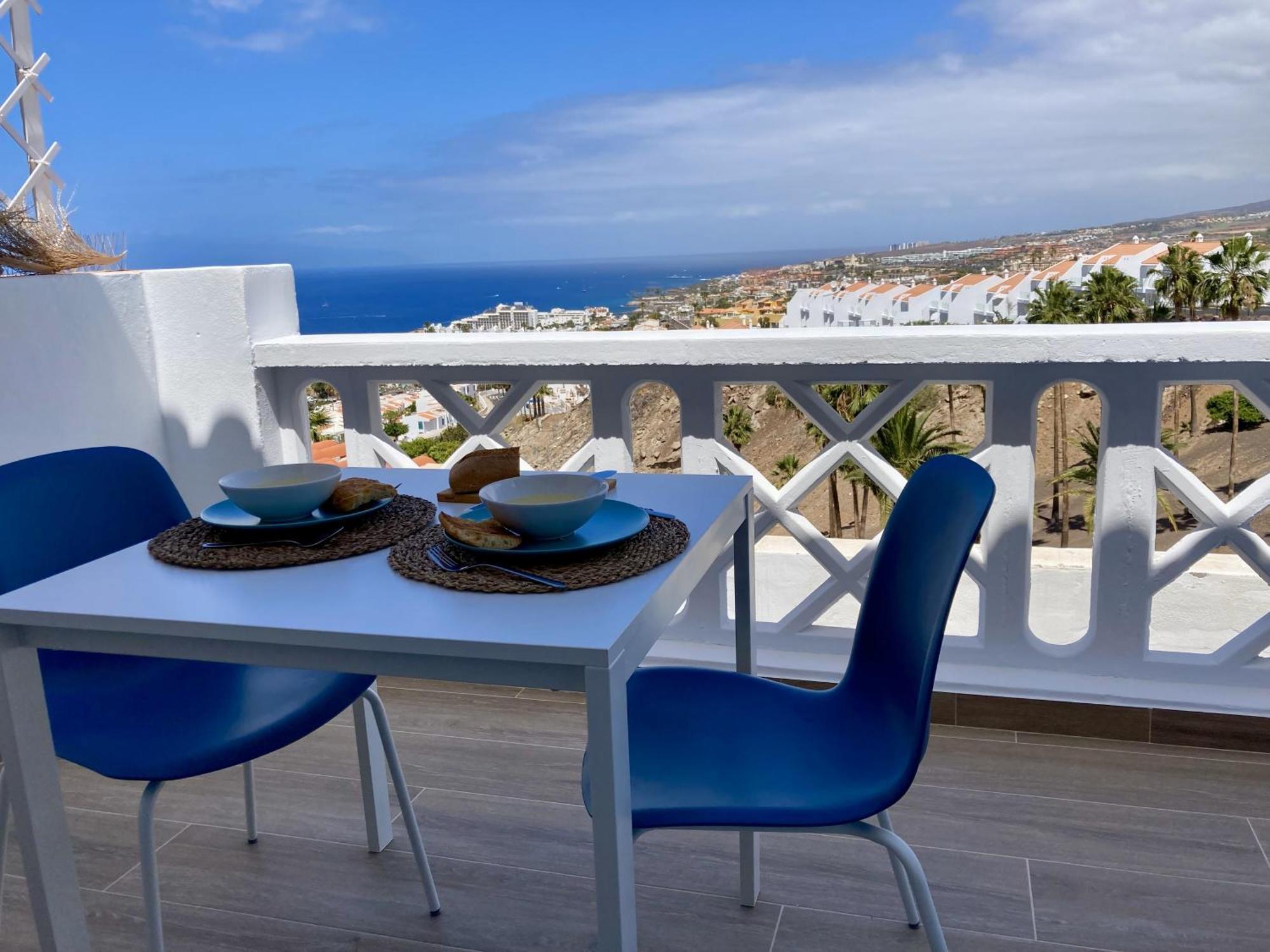 Costa Adeje - Modern Apartment With Terrace Views Of Ocean & Sunset エクステリア 写真